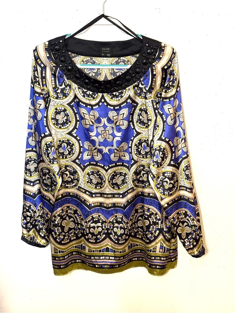 Nicole Miller Blue & Gold Printed Beaded Collar Blouse. Size 16. EUC.